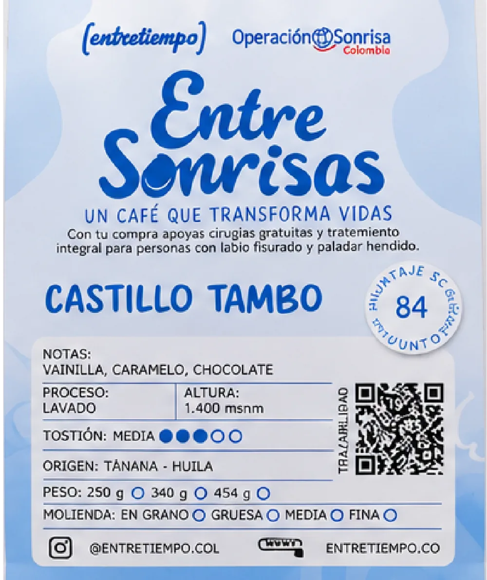 Etiqueta del café Entre Sonrisas, variedad Castillo Tambo, tostión media, origen Tanana, Huila.