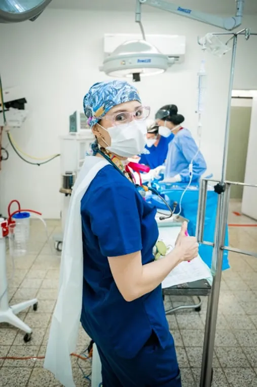 Las sonrisas de los niños y niñas se transforman gracias al corazón de nuestro equipo de voluntariado.