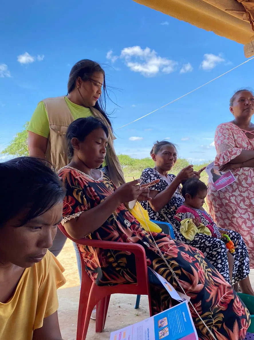 ¡Sonriendo en La Guajira! Taller Comunitario en Warika.