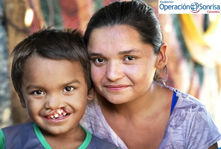 Marbelis y su hijo pedro de 7 años. Foto: Rohanna mertens.