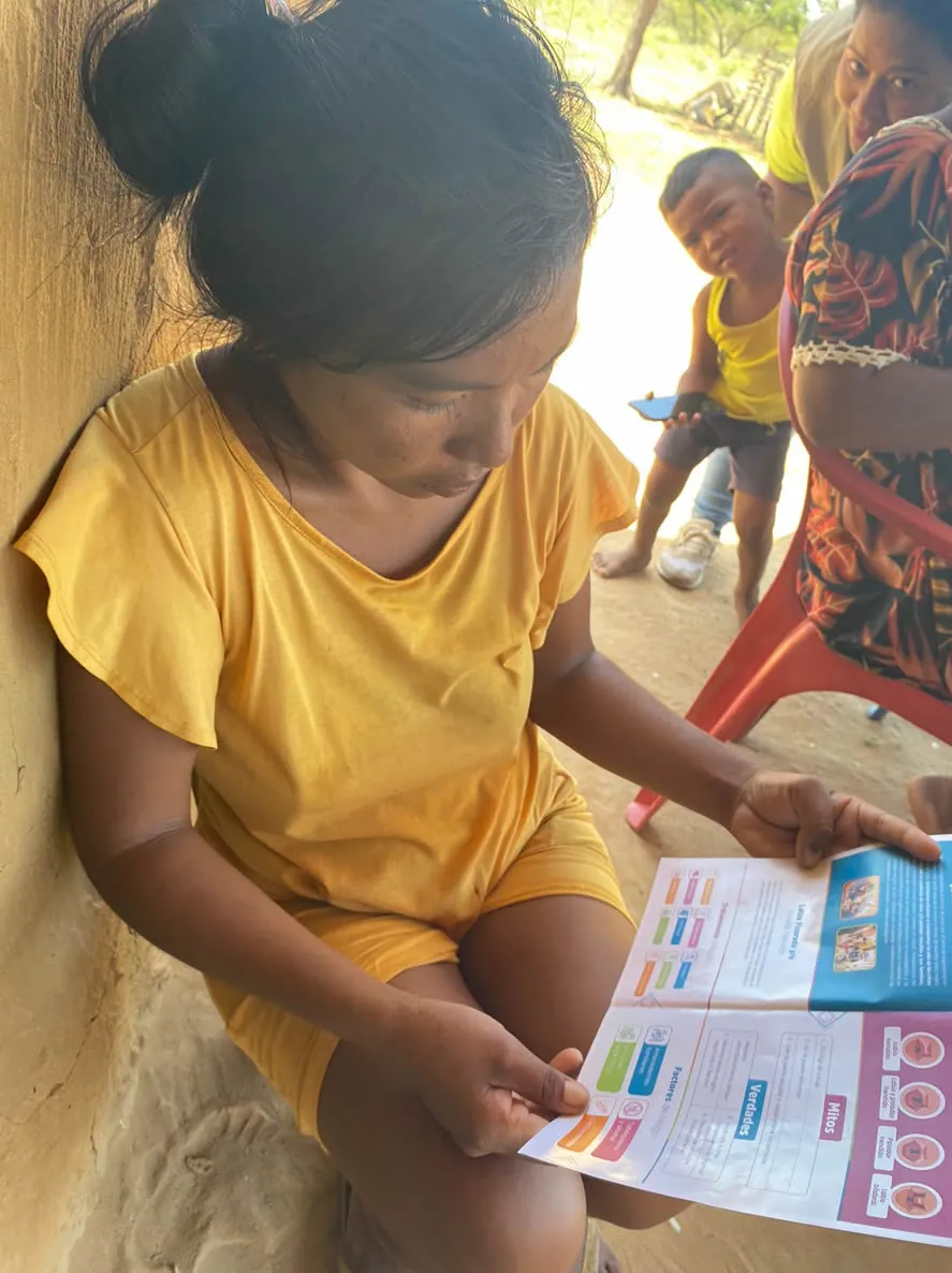 ¡Sonriendo en La Guajira! Taller Comunitario en Warika.
