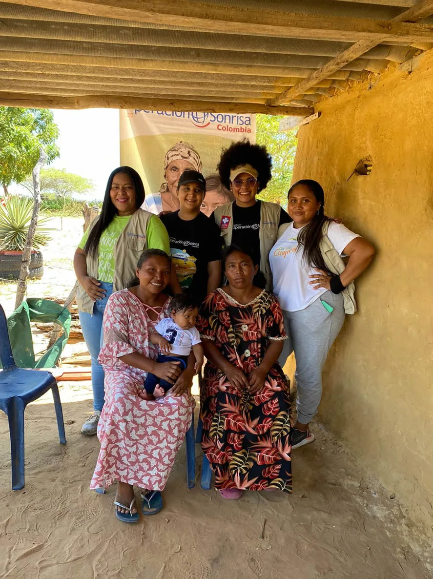 ¡Sonriendo en La Guajira! Taller Comunitario en Warika.